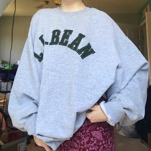 Oversized Vintage L.L. Bean sweatshirt